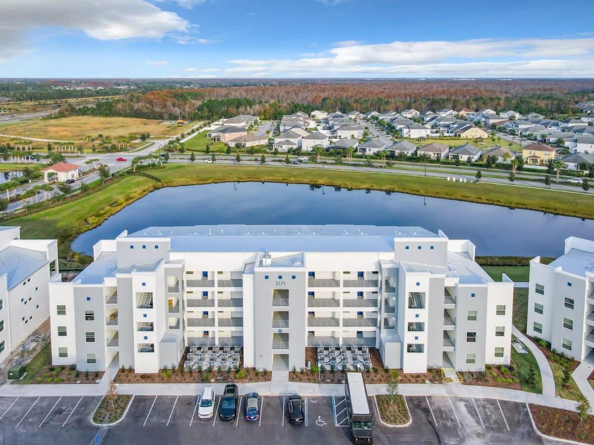 Gorgeous 2Br Lakeview Condo With Waterpark Kissimmee Kültér fotó