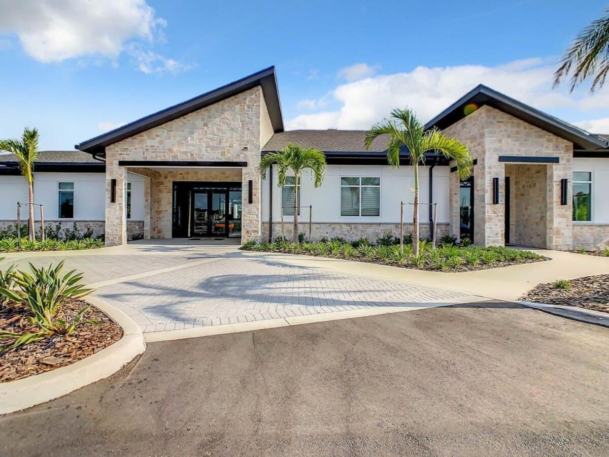Gorgeous 2Br Lakeview Condo With Waterpark Kissimmee Kültér fotó