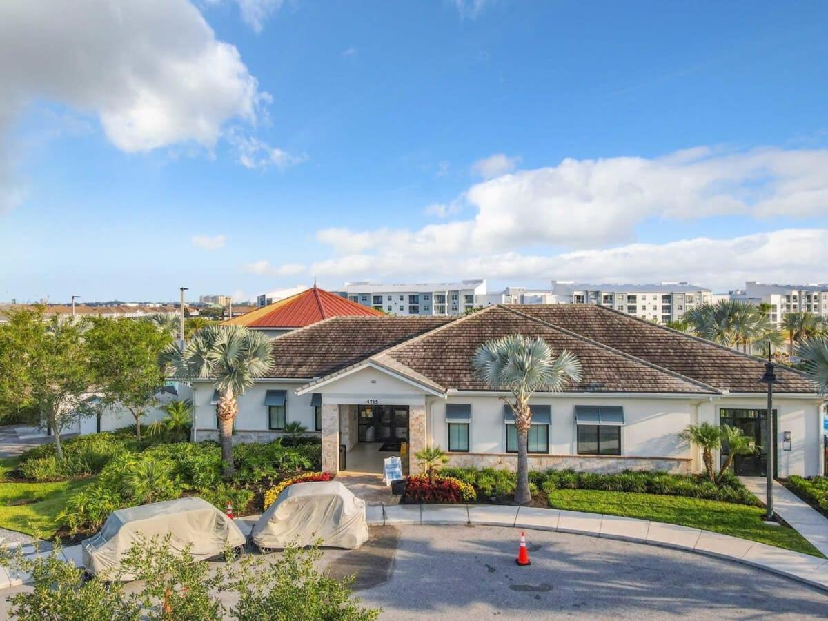 Gorgeous 2Br Lakeview Condo With Waterpark Kissimmee Kültér fotó