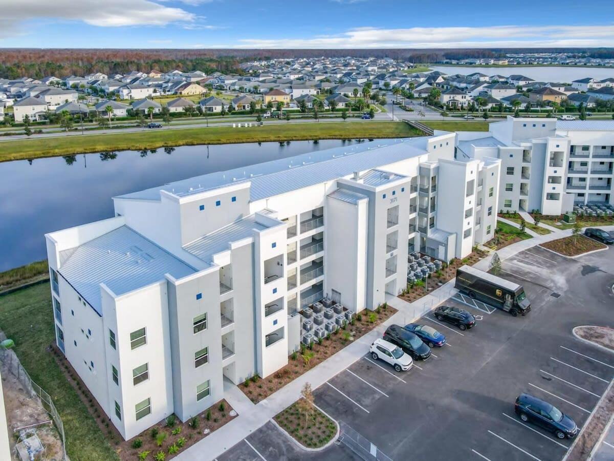 Gorgeous 2Br Lakeview Condo With Waterpark Kissimmee Kültér fotó
